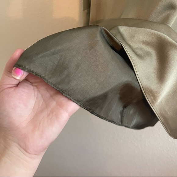 Parker Crosby Two Tone Olive Green Mini Shift Dress with Cutouts Women’s Medium - Picture 7 of 10